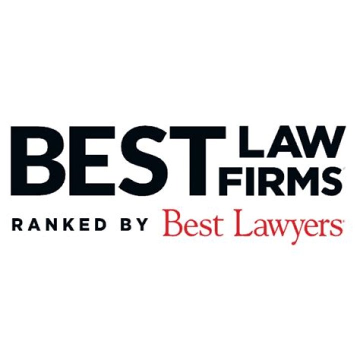 Are law firms required to have malpractice insurance?