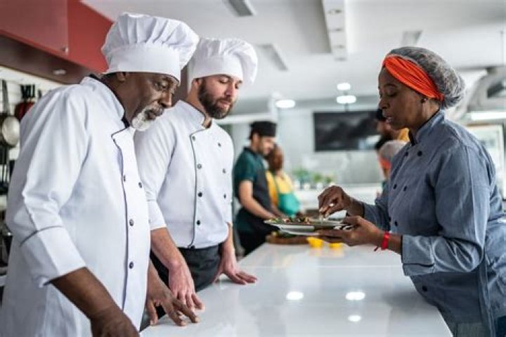 Do Culinary chefs get healthcare?