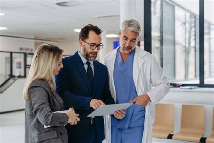 Do psychologists carry malpractice insurance?