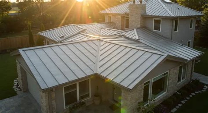 Does a metal roof make your insurance go up?