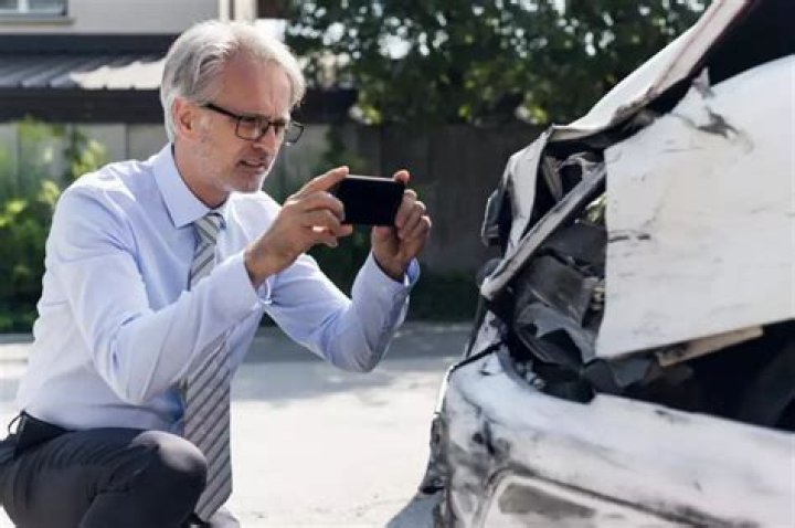 Does a single car accident raise your insurance?