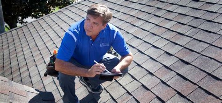 How do insurance companies inspect roofs?