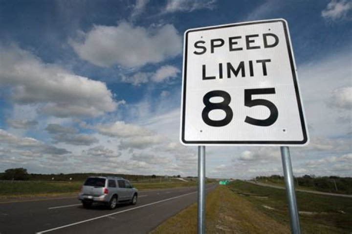 How many points is 9 mph over the speed limit in Florida?