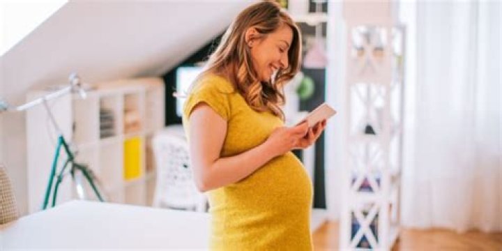 Is it a bad idea to switch jobs while pregnant?