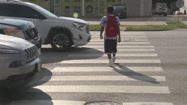Is it mandatory to stop at a crosswalk?