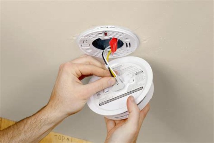 Is your house insured without smoke alarm?
