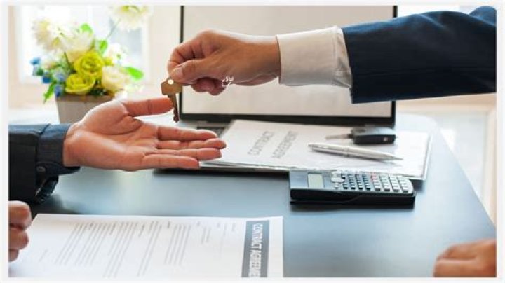 What is a cosigner for car insurance?