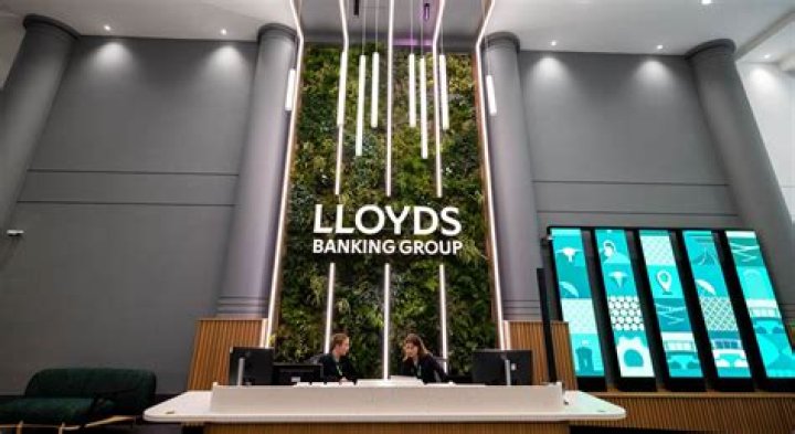 What is Foremost Lloyds of Texas?