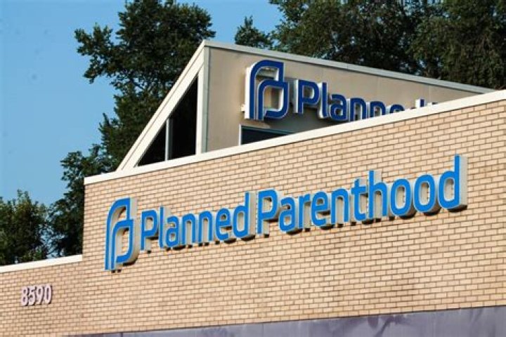 Which insurance does Planned Parenthood accept?